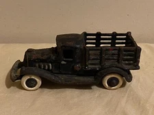 AC Williams Cast Iron Take Apart Toy Truck aq-88