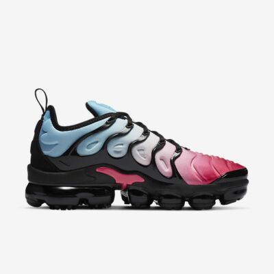 nike vapormax plus pink and purple