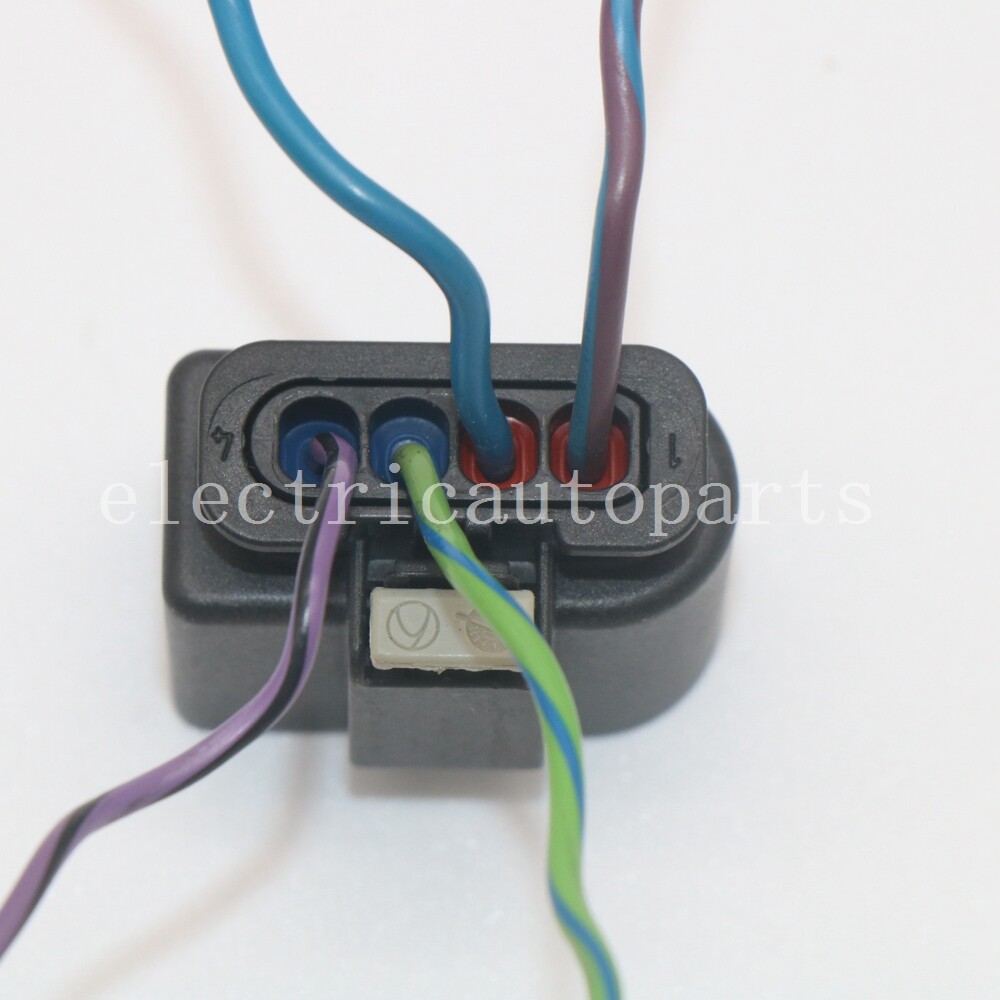 OEM 4-wire Ignition Coil Plug A0225457026 For 2004-2008 Mercedes 