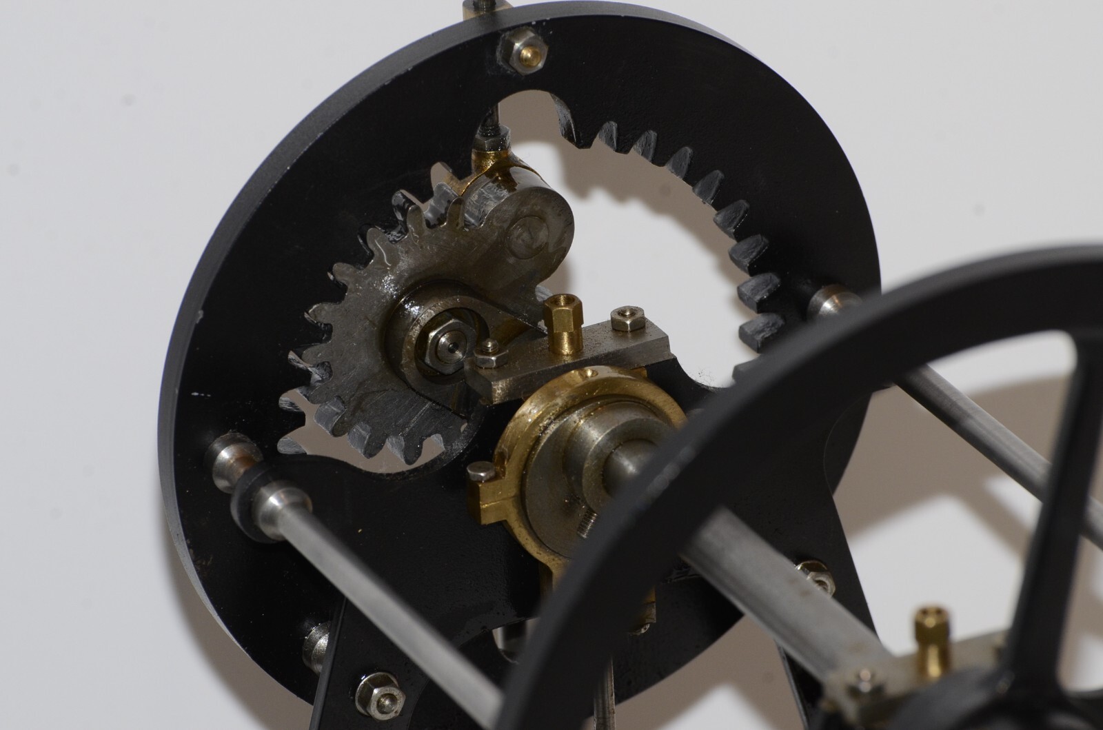 Anthony Mount Murray's Hypocycloidal live steam engine (rotating gear