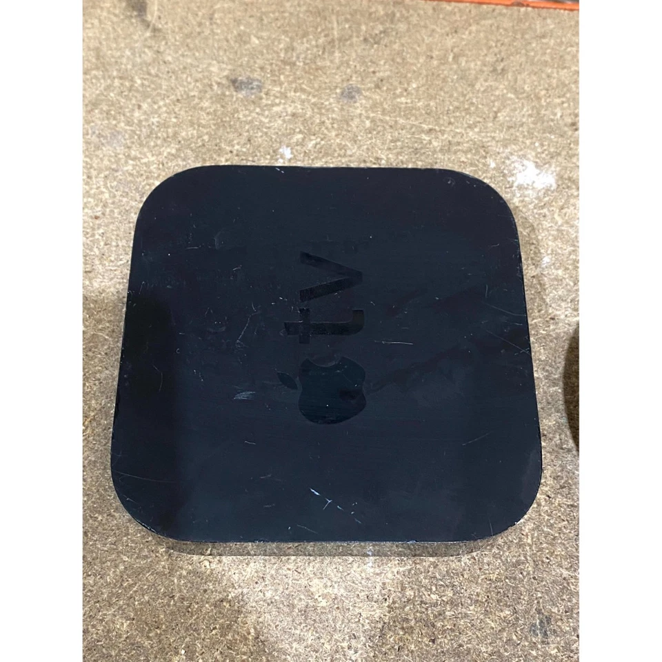 Apple TV (2nd-Gen) A1378 Media Streaming Player Black HDMI with Remote & Cable - Image 2 of 4
