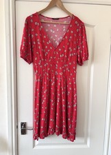 Red Daisy Print Roman Dress Size 12