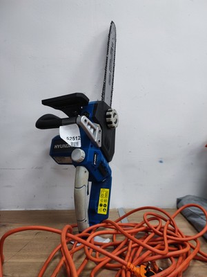 Hyundai HYC2400E 2400W Motorsäge - Beschreibung lesen