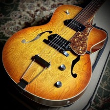Godin 5th Avenue CW KingpinII Color:Cognac Burst 2.4Kg SN:032327002405 o14492