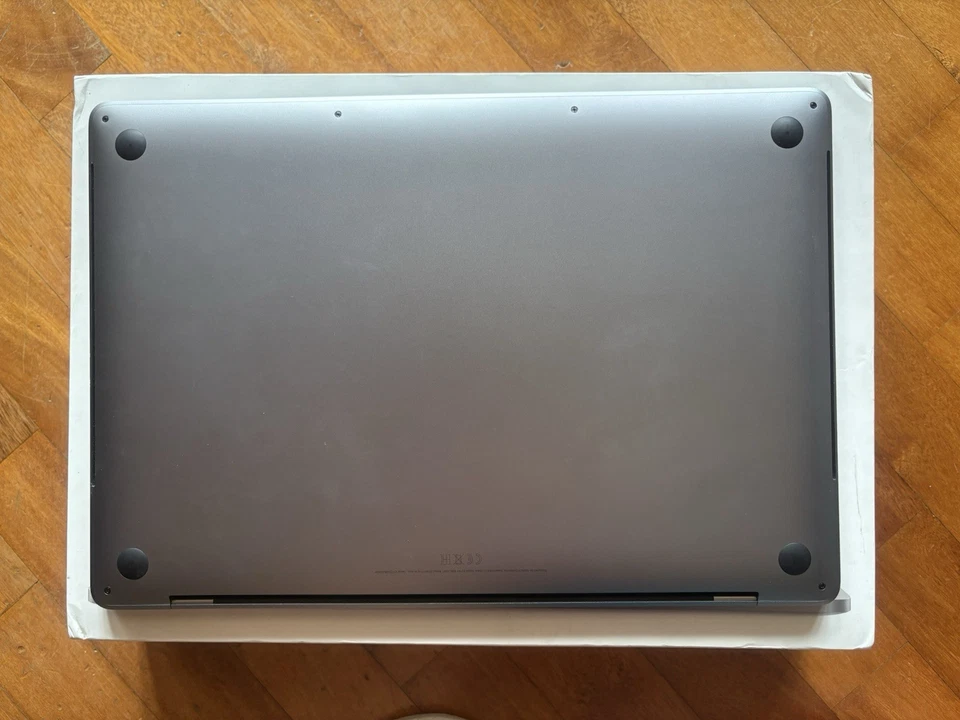 Apple MacBook Pro 16" 2020 · i7 · 16GB · 512GB, foto 3 di 5