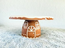 Target Bullseyes Playground Gingerbread House Ceramic Cake Stand New