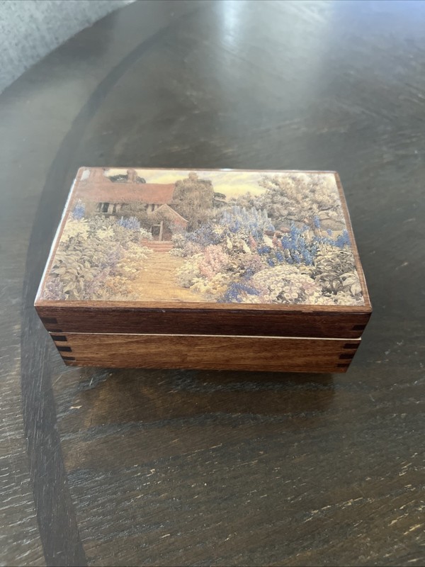 Vintage Wood Carved Musical Jewelry Box Country Cottage Scene  W/Dovetail Corner