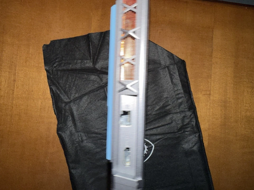 Msi Vector 17 HX A 14VGG - 206 Notebook Gaming 17 Pollici Intel I9 NVIDIA RTX 4 - Immagine 3 di 4