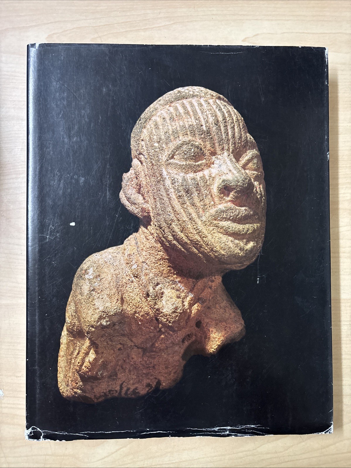 Two thousand years of nigerian art by ekpo eyo andre ursula held ethnographica