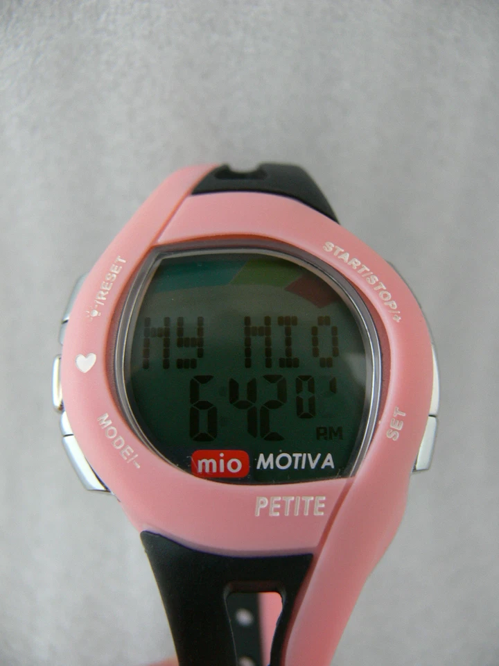 MIO Motiva Rosa Pequeño Ritmo Cardíaco Mujer Reloj Monitor BANDA ROSA/NEGRA Foto 2 de 4
