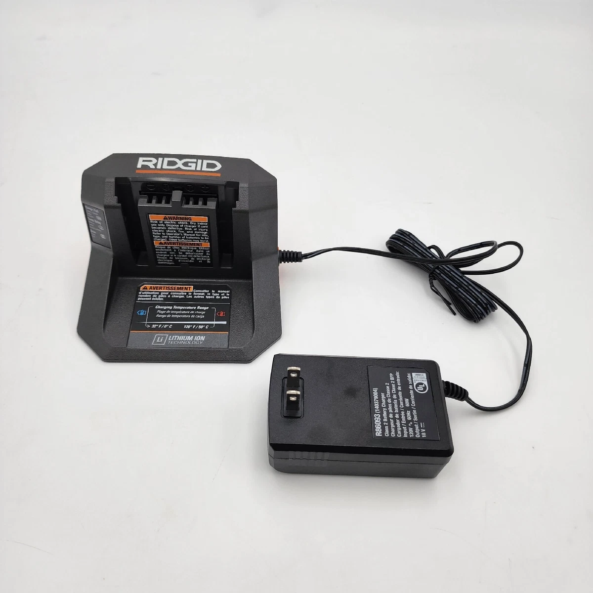 NEW RIDGID 18V LITHIUM IOM BATTERY CHARGER AC86093N R86093