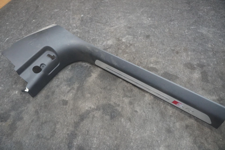 Front Left Driver Door Sill Scuff Plate Trim Cover Panel 4H1867271A Audi S8 2015 - Image 2 of 4