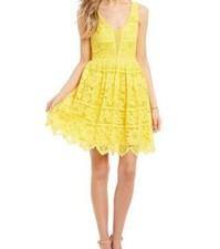 GB Women's Floral Lace Overlay Fit & Flare Sleeveless Dress, Size M Yellow