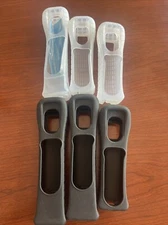 NINTENDO Wii REMOTE RUBBER SILICONE GRIP COVERS MOTION PLUS OEM OFFICIAL (6)