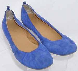 nine west carmen flats