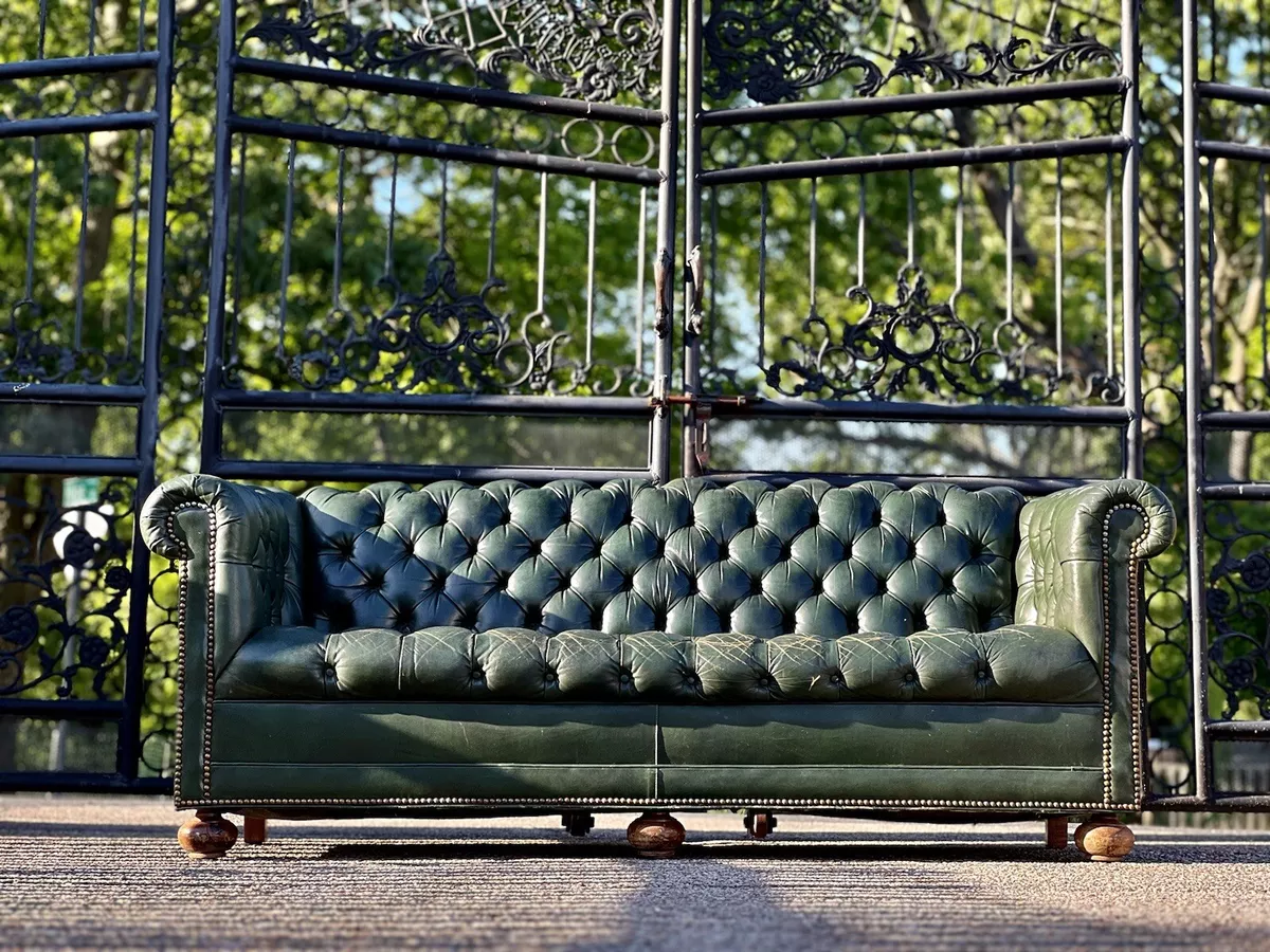 Green leather chesterfield on sale sofa for sale