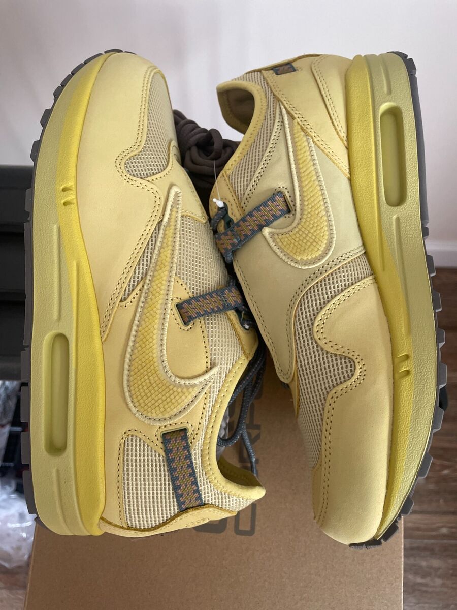 Travis Scott Nike Air Max 1 Saturn Gold Size 10 DO9392-700 Travis Scott Nike Air Max 1 Saturn Gold Size 10 DO9392-700