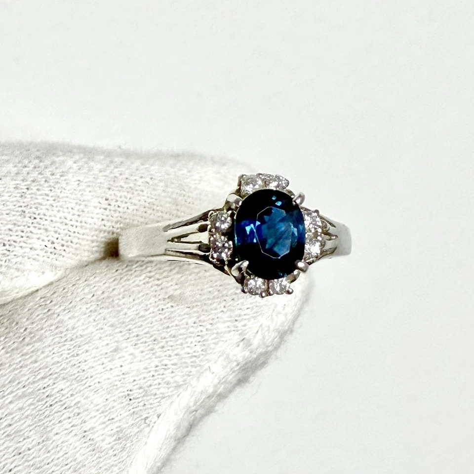 Platinum Natural Oval Sapphire & Diamond Halo Ring - Platinum Sapphire Ring - Image 2 of 4