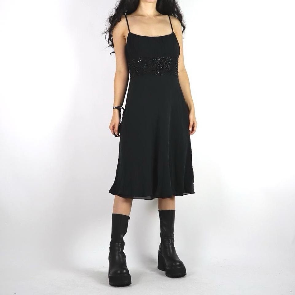 Ann Taylor Vintage Y2K Black Silk Midi Dress Beaded Waist Goth Milkmaid Size 6 S