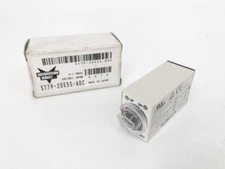 New Automation Direct ST7P-2DE5S-ADC On-Delay Relay Timer 24VDC 0.4-5 Sec.