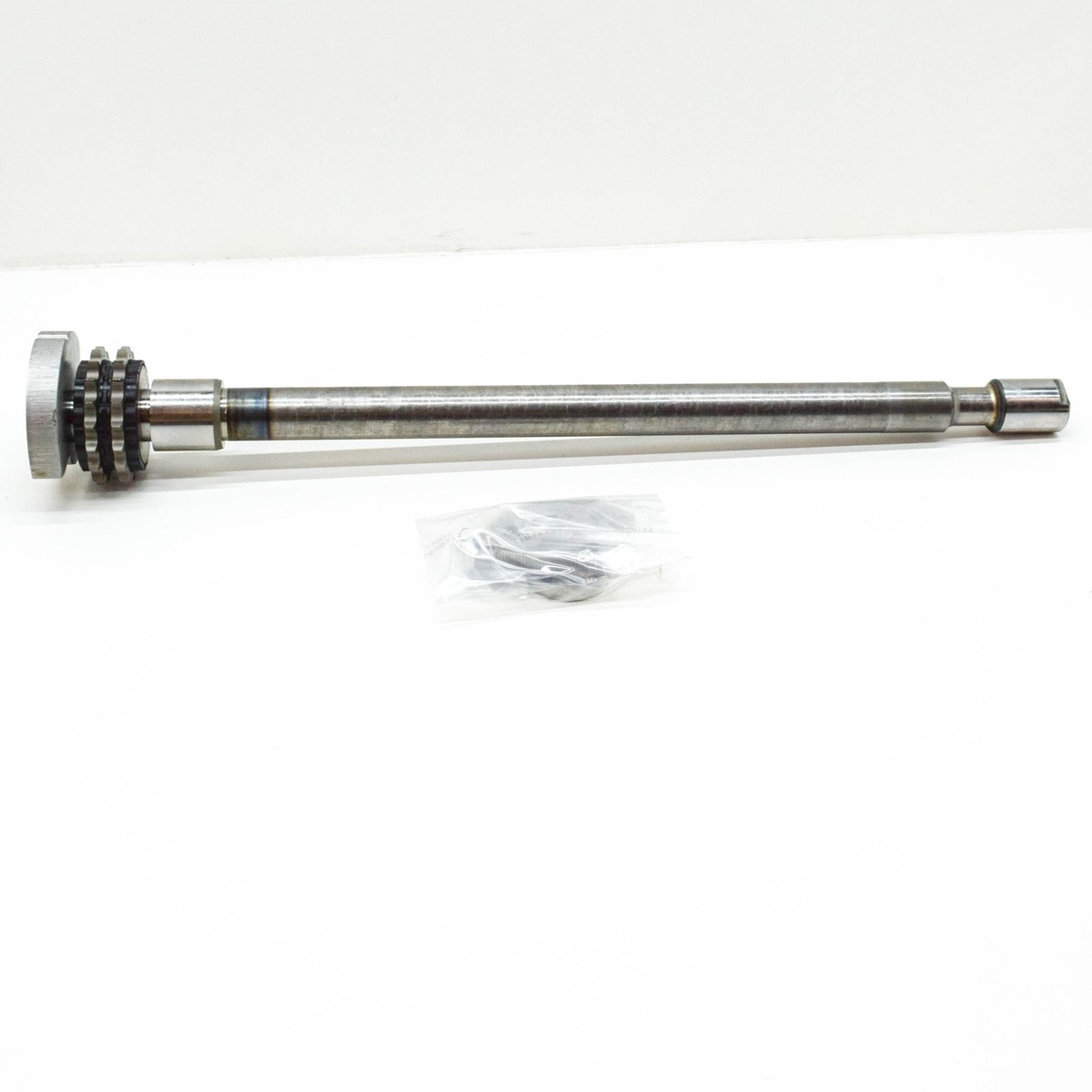 MERCEDES-BENZ E W211 Engine Balancing Shaft A6420300372 NEW  