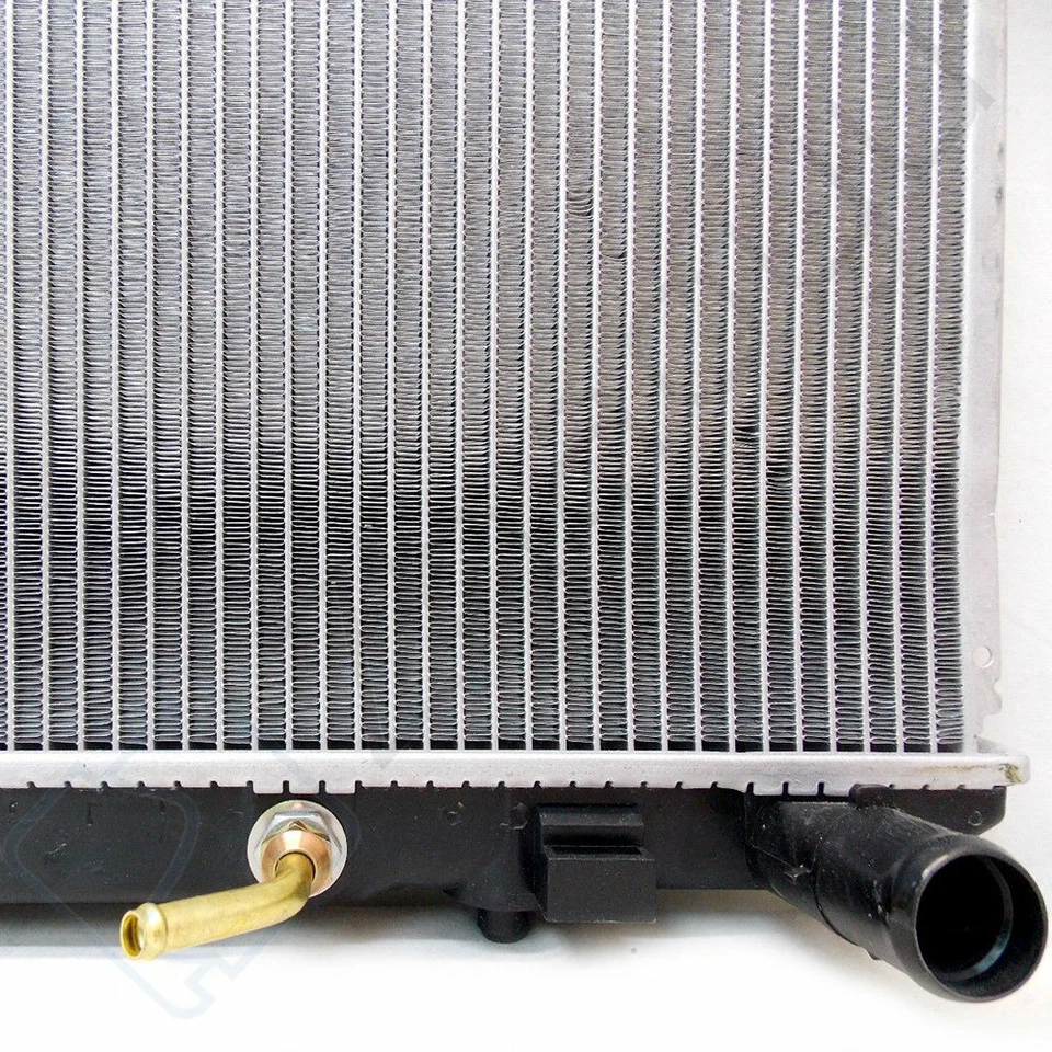 Aluminum Radiator For 2011-2016 Toyota Sienna 2010-2015 Lexus RX350 CU13117 Foto 2 de 4