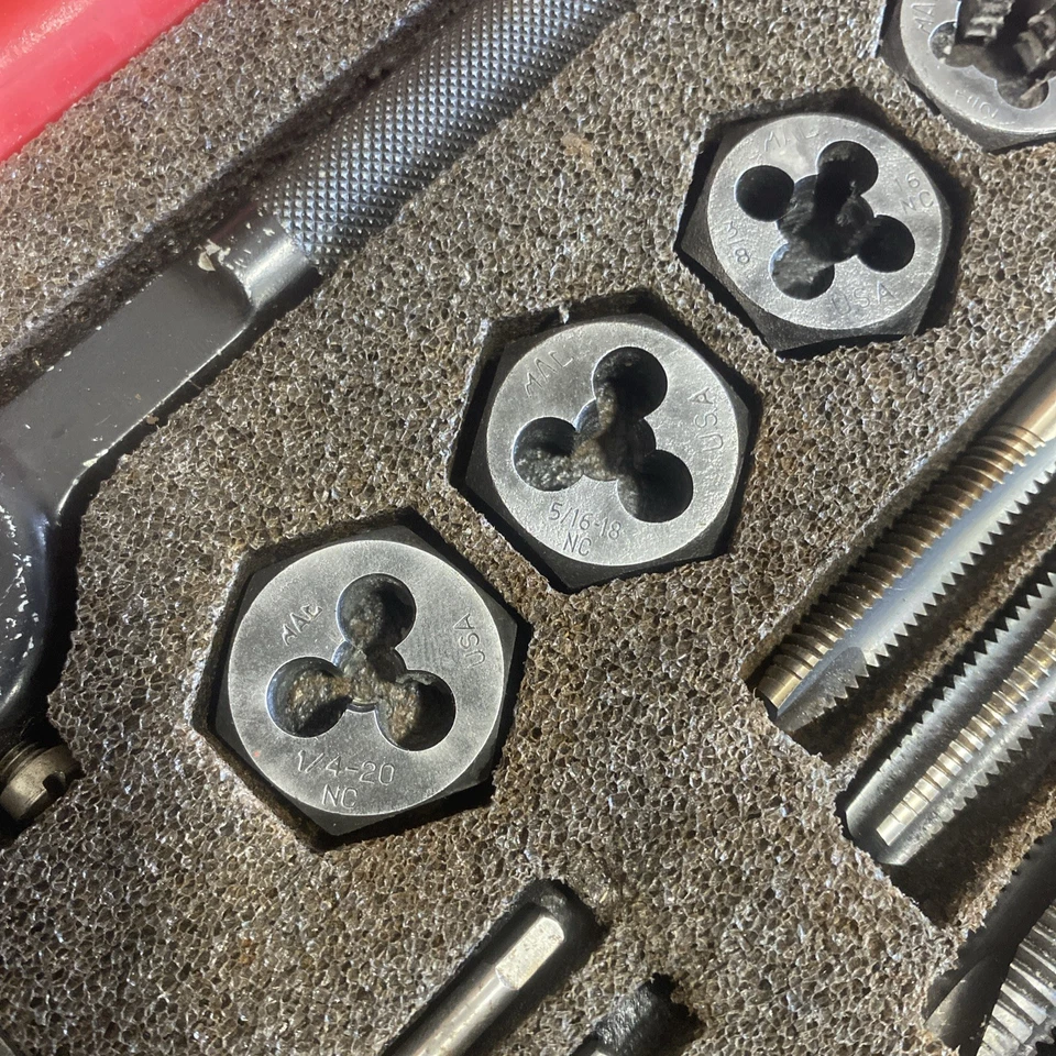 复古 MAC 工具 3412TS 最佳 8 种尺寸 Tap & Hex 模具 18 件套美国 — 第 3/4 张图片