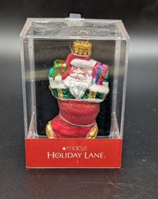 MACY'S HOLIDAY LANE - GLASS STOCKING w/ SANTA INSIDE ORNAMENT w/ PLASTIC BOX NEW