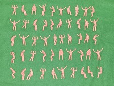 C168 61168 (C141) Subbuteo x50 Unpainted Figures Spectators Crowd Stadium Stands