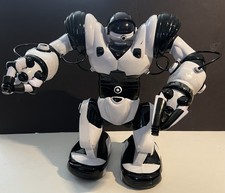 WowWee Robosapien V1 Robot   No Remote   Untested   14  Tall