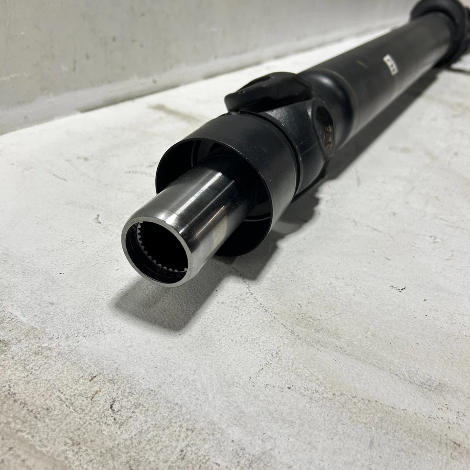 INFINITI Q50 2016-2020 Q60 3.0L RWD REAR DRIVE SHAFT DRIVESHAFT ASSEMBLY OEM - Image 3 of 4