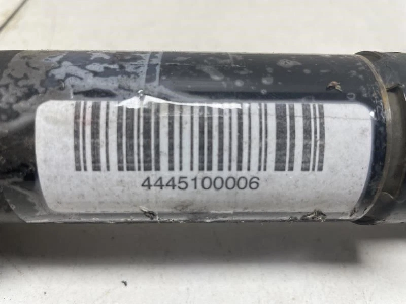 Kia Sorento LX 2006 AWD A/T eje de transmisión delantero OEM+ Foto 2 de 4