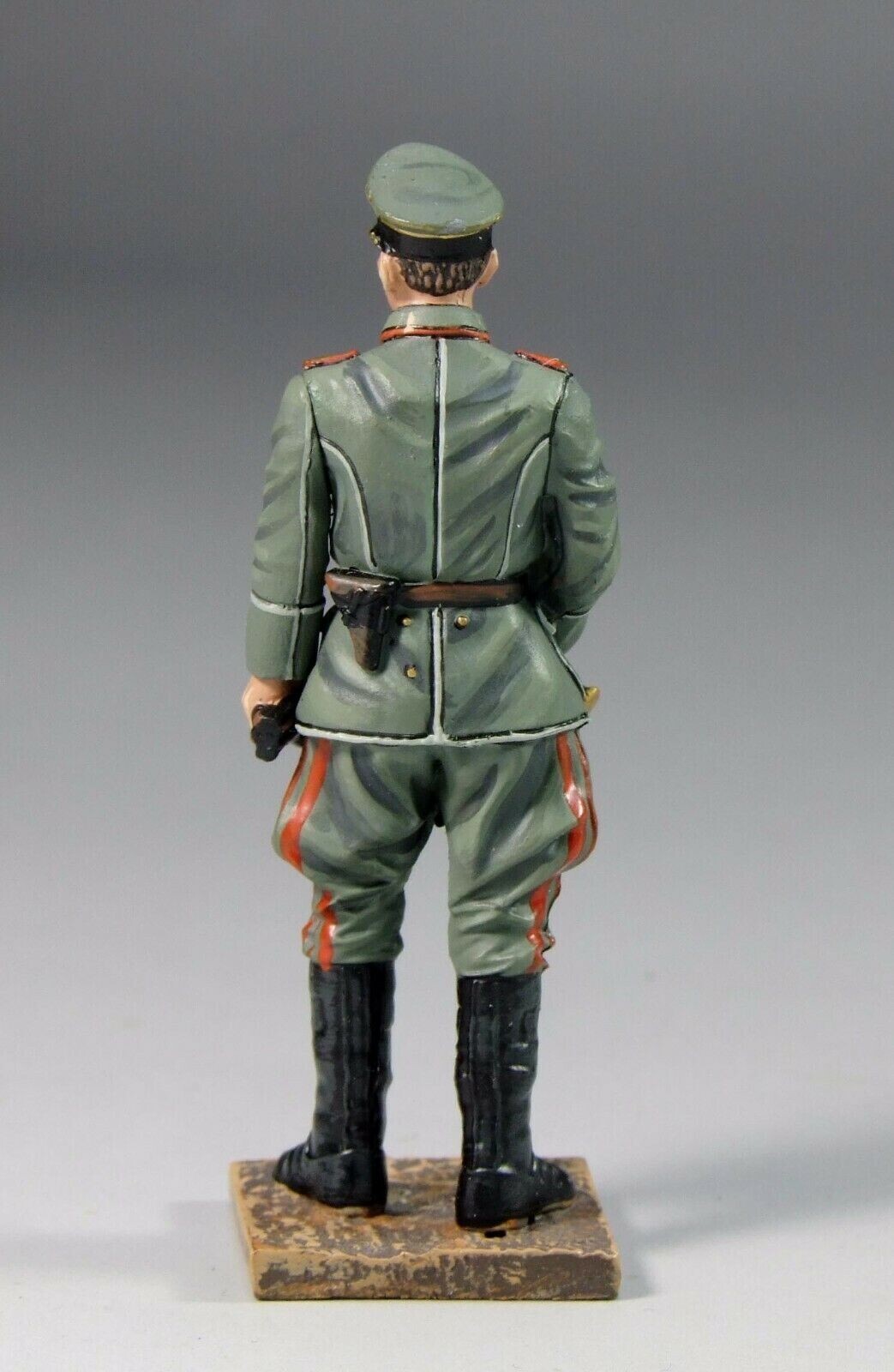 EAGLE MINIATURES WORLD WAR 2 GER025 GERMAN FIELD MARSHAL ROMMEL HOLDING ...