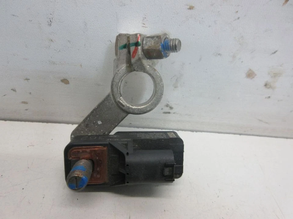 Sensor Monitoreo Batería Protección contra Sobretensión Se Adapta a Mitsubishi Mirage/ Foto 2 de 4