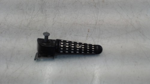 ESTRIBO TRASERO DERECHO Kawasaki Z 1000 2010-2013 2013 340280095