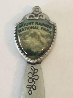 Mount Rainier National Park Pewter Vintage Souvenir Spoon Collectible
