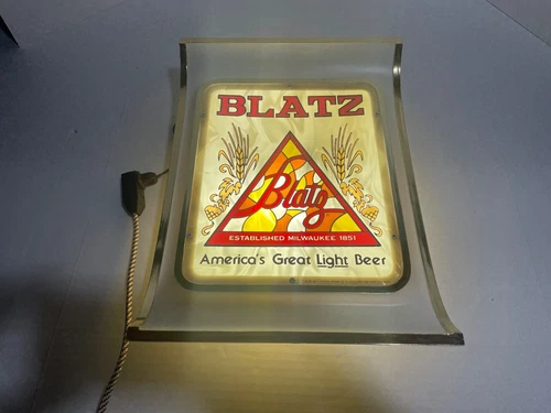 VINTAGE BLATZ BEER LIGHTED ADVERTISING SIGN