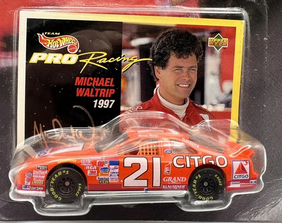 Michael Waltrip #21 Ford Thunderbird 1:64 Hot Wheels Pro Racing NASCAR 1997 Foto 2 de 4