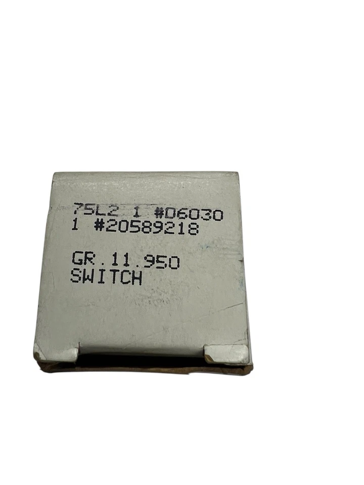 ACDelco D6030 GM 20589218 OEM Genuino Cortesía Puerta Ajar Jamb Interruptor De Colección Nuevo de Lote Antiguo Foto 4 de 4