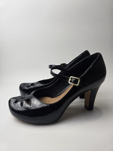 Clarks schwarze Lackleder-Heels einmal getragen UK-Größe 5 Cut-Out-Design