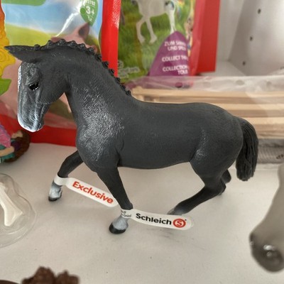 Schleich Pferde Horse Club Hannoveraner Stute 13927 OVP Fähnchen NEU