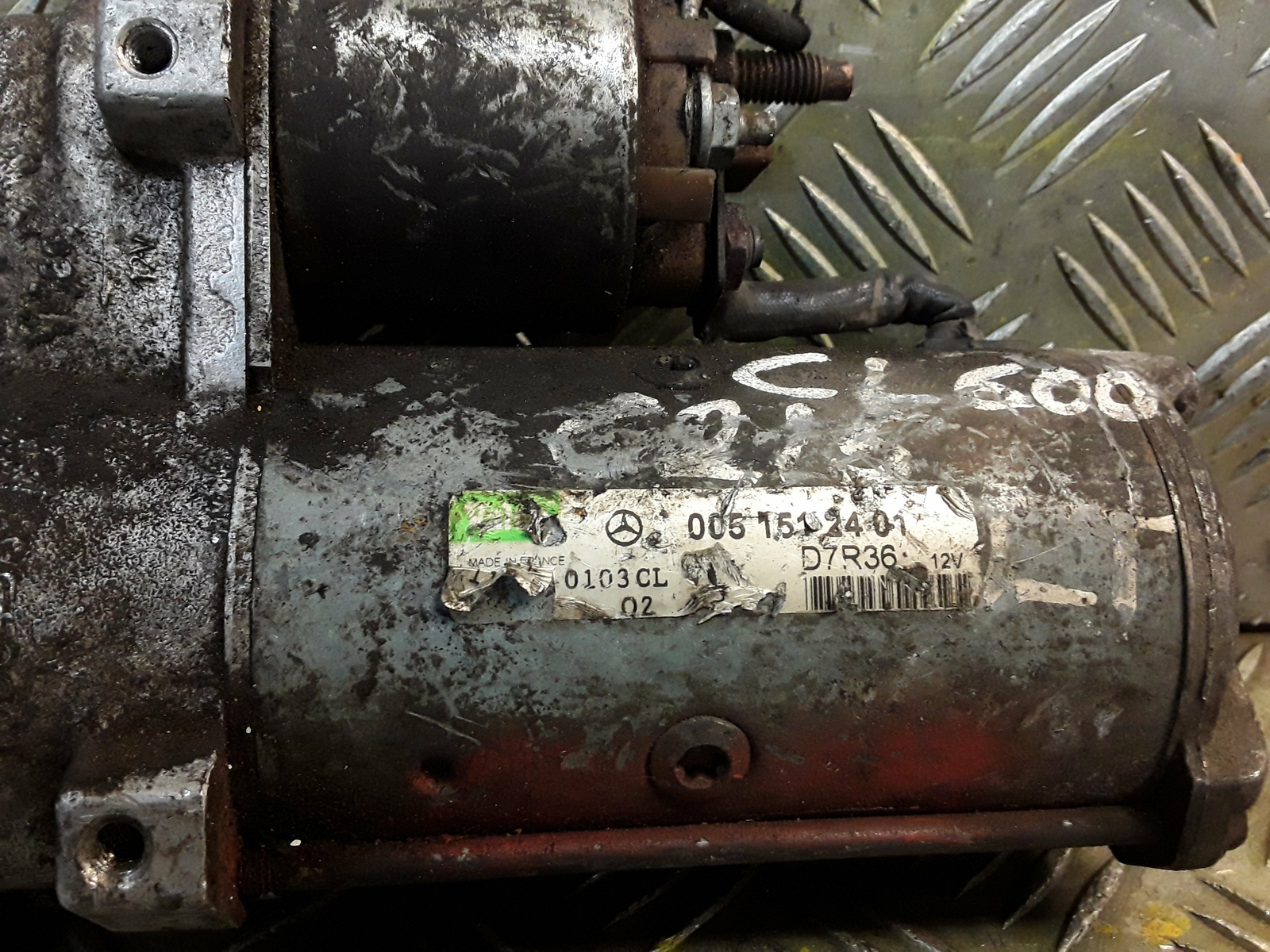 Genuine Mercedes-Benz Starter Relay - Fits W164 ML, W220 S-Class, W215 CL, W251 R-Class (002 542 76 19) 7 thumbnail image