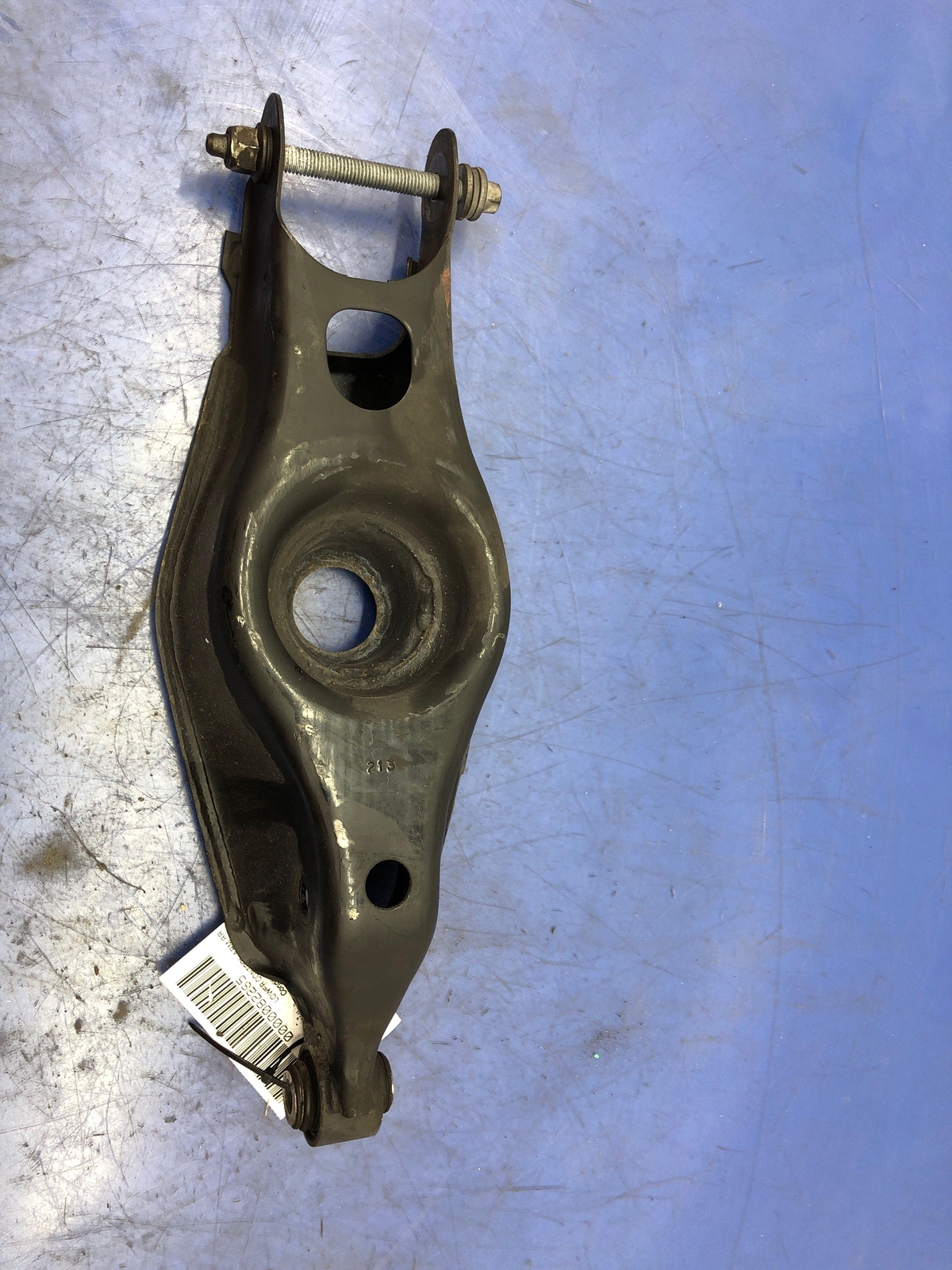2014 - 2017 MASERATI GHIBLI M157 REAR LEFT LOWER SPRING PERCH CONTROL ARM *57K*