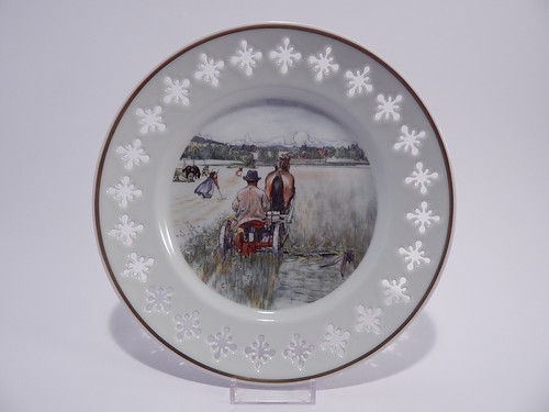 Royal Copenhague Figurine no.1713 - Victor - Bing & Grondahl Petite