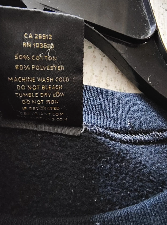 Suéter De Colección Obey Posse Pequeño Labios Rojos Y2K Hip Hop Limpio Foto 4 de 4