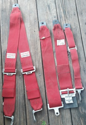 RJS LATCH & LINK 5 PT HARNESS- 3 In. ROLL BAR MOUNT BOLT RED SFI 16-1 