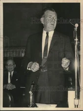1966 Press Photo New York State Senator Earl Brydges - tua64025