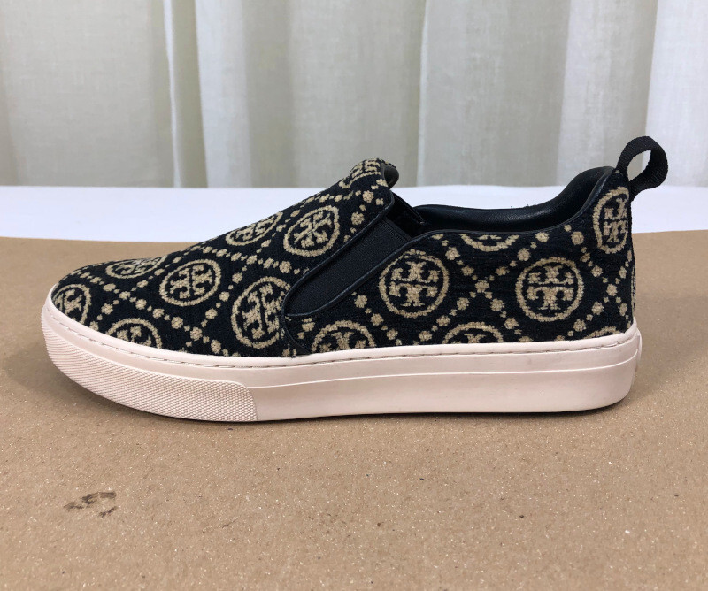 スニーカー Tory Burch Sneakers & Slip-On Black NEW TORY BURCH T Monogram Logo Slip-On Sneaker US 8 Black