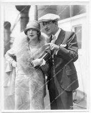 o18924 1928 orig photo Seena Owen, Ward Crane silent film The Rush Hour orp-1892