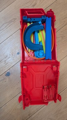 Hot Wheels Track Builder Unlimited Fuel Can Stunt Box   Rennbahn Set   siehe Bil